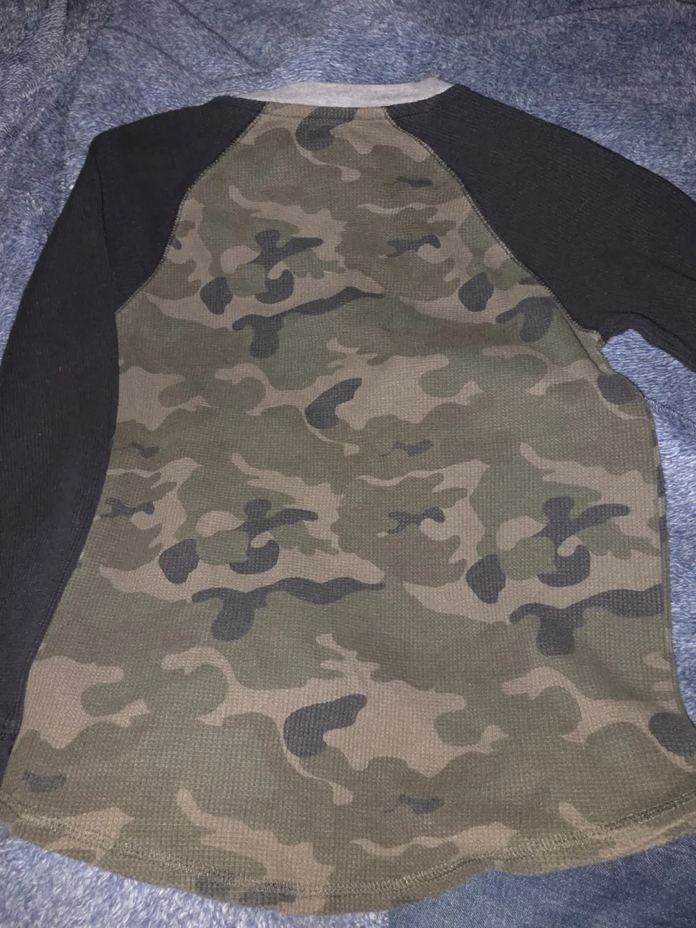 Old Navy Boys Camouflage Thermal Top with Black Raglan Sleeves
